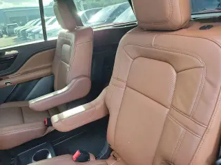 Lincoln Aviator 2023 Reserve 4 puertas SUV