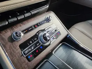 Lincoln Aviator 2024 Reserve 4 puertas SUV