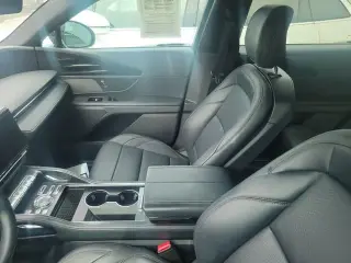 Lincoln Nautilus 2024 AWD Premiere 4 puertas SUV