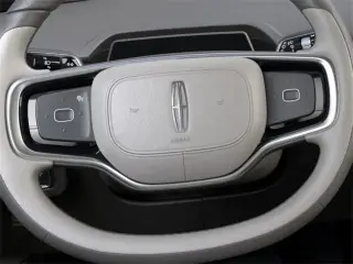 Lincoln Nautilus 2025 AWD Premiere 4 puertas SUV