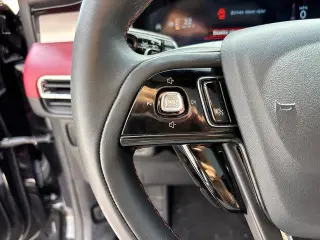 Lincoln Corsair 2025 AWD Reserve 4 puertas SUV