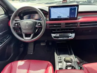Lincoln Corsair 2025 AWD Reserve 4 puertas SUV
