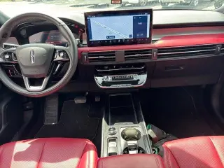 Lincoln Corsair 2025 AWD Reserve 4 puertas SUV