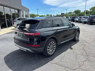 Lincoln Corsair 2025 AWD Reserve 4 puertas SUV