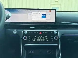 Genesis GV80 2025 AWD 2.5T Estándar 4 puertas SUV