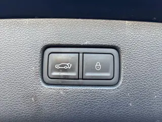 Genesis GV80 2025 AWD 2.5T Estándar 4 puertas SUV