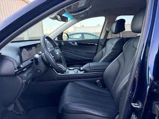 Genesis GV80 2025 AWD 2.5T Estándar 4 puertas SUV