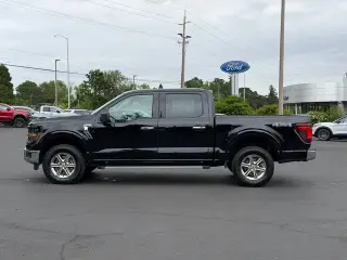 Ford F-150 2025 4x4 XLT 4 puertas SuperCrew 5.5 pies. SB