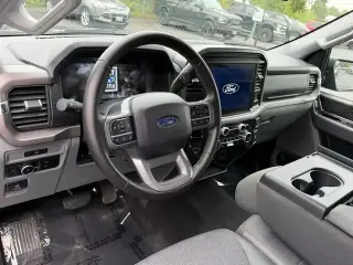 Ford F-150 2025 4x4 XLT 4 puertas SuperCrew 6.5 pies. Caja SB
