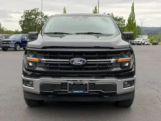 Ford F-150 2025 4x4 XLT 4 puertas SuperCrew 6.5 pies. Caja SB