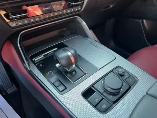 Mazda CX-70 Híbrido Enchufable 2025 AWD Premium Plus 4 puertas SUV