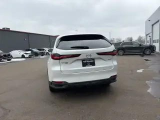 Mazda CX-90 2025 AWD 3.3 Turbo Preferred 4 puertas SUV