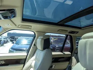 Land Rover Range Rover 2021 AWD P525 HSE Westminster Edition 4 puertas SUV