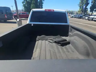 Ram 2500 2024 4x4 Big Horn 4 puertas Cabina Crew 6.3 pies. Pickup SB