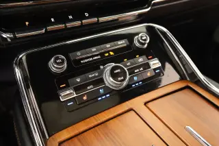 Lincoln Navigator L 2019 4x4 Reserve 4 puertas SUV