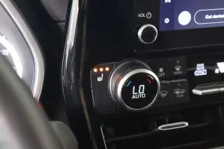 Toyota Highlander Híbrido 2024 XLE 4 puertas SUV