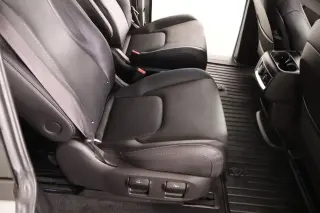 Kia Carnival 2025 SX Prestige 4 puertas Minivan