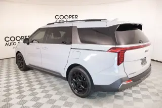 Kia Carnival 2025 SX Prestige 4 puertas Minivan