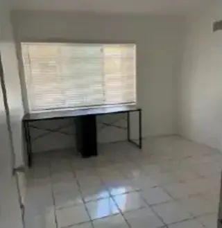NORTHRIDGE CUARTO AMPLIO