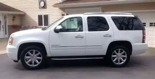 2011 GMC Yukon DENALI