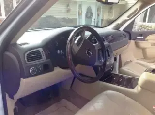 2011 GMC Yukon DENALI