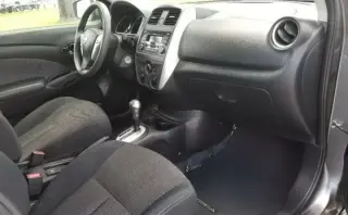 2016 NISSAN versa SV