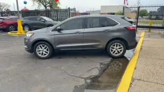 2022 Ford EDGE
