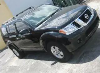 2008 Nissan Pathfinder S