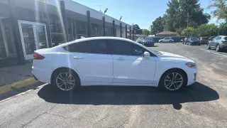 2020 Ford FUSION
