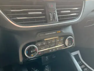 Ford Escape 2022 AWD Titanium 4 puertas SUV