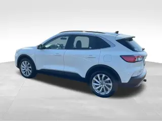 Ford Escape 2022 AWD Titanium 4 puertas SUV