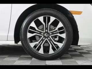 Honda Odyssey 2025 Elite 4 puertas Minivan