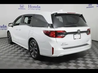 Honda Odyssey 2025 Elite 4 puertas Minivan