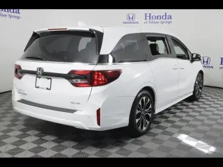 Honda Odyssey 2025 Elite 4 puertas Minivan