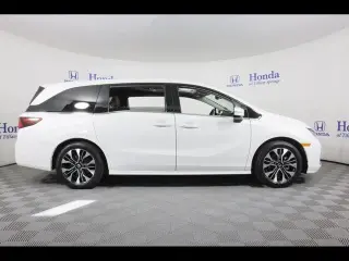 Honda Odyssey 2025 Elite 4 puertas Minivan