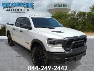 Ram 1500 2024 4x4 Rebel 4 puertas Cabina Crew 5.6 pies. Pickup