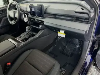 Toyota RAV4 2026 SE 4 puertas SUV