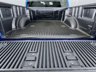 Ford F-150 2025 4x4 XLT 4 puertas SuperCrew 5.5 pies. SB