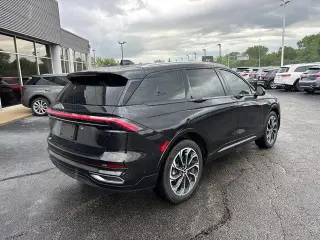 Lincoln Nautilus 2024 AWD Reserve 4 puertas SUV