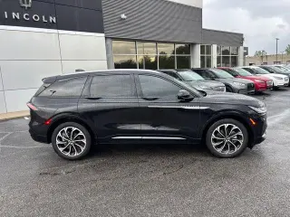 Lincoln Nautilus 2024 AWD Reserve 4 puertas SUV