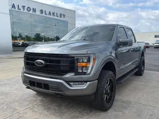 Ford F-150 2023 4x4 XLT 4 puertas SuperCrew 5.5 pies SB