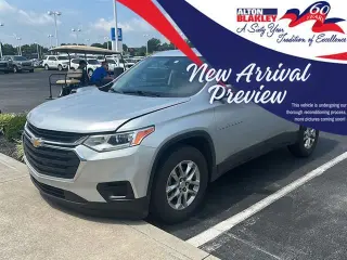Chevrolet Traverse 2019 LS 4 puertas SUV con paquete 1LS