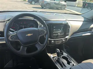 Chevrolet Traverse 2019 LS 4 puertas SUV con paquete 1LS
