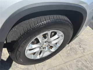 Chevrolet Traverse 2019 LS 4 puertas SUV con paquete 1LS