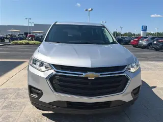 Chevrolet Traverse 2019 LS 4 puertas SUV con paquete 1LS