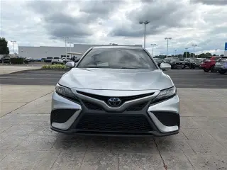 Toyota Camry 2023 SE 4 puertas Sedan