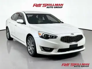 Kia Cadenza 2016 4 puertas Sedan
