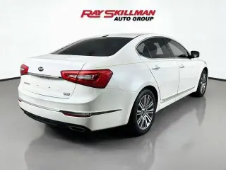 Kia Cadenza 2016 4 puertas Sedan