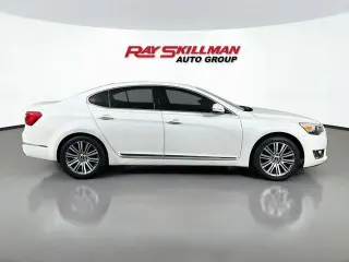 Kia Cadenza 2016 4 puertas Sedan