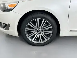 Kia Cadenza 2016 4 puertas Sedan